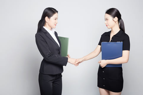 怎么通過獵頭找工作？